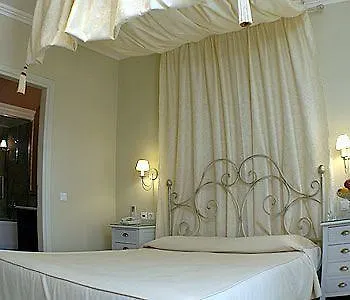 Vendégház Angelica Traditional Boutique 4*